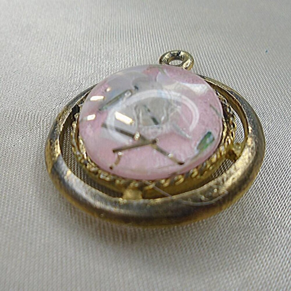 Vintage Lucite Pendants, Confetti, Glitter, Sealife Embedded Lucites 40s 1940s - Picture 6 of 14